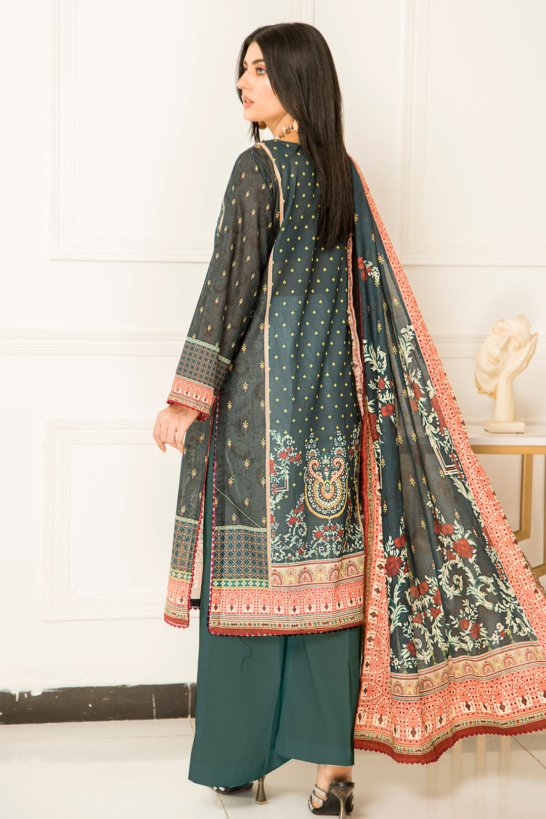 New Arrivals digital printed lawn 3piece unstitched suits by jacquard clothing 