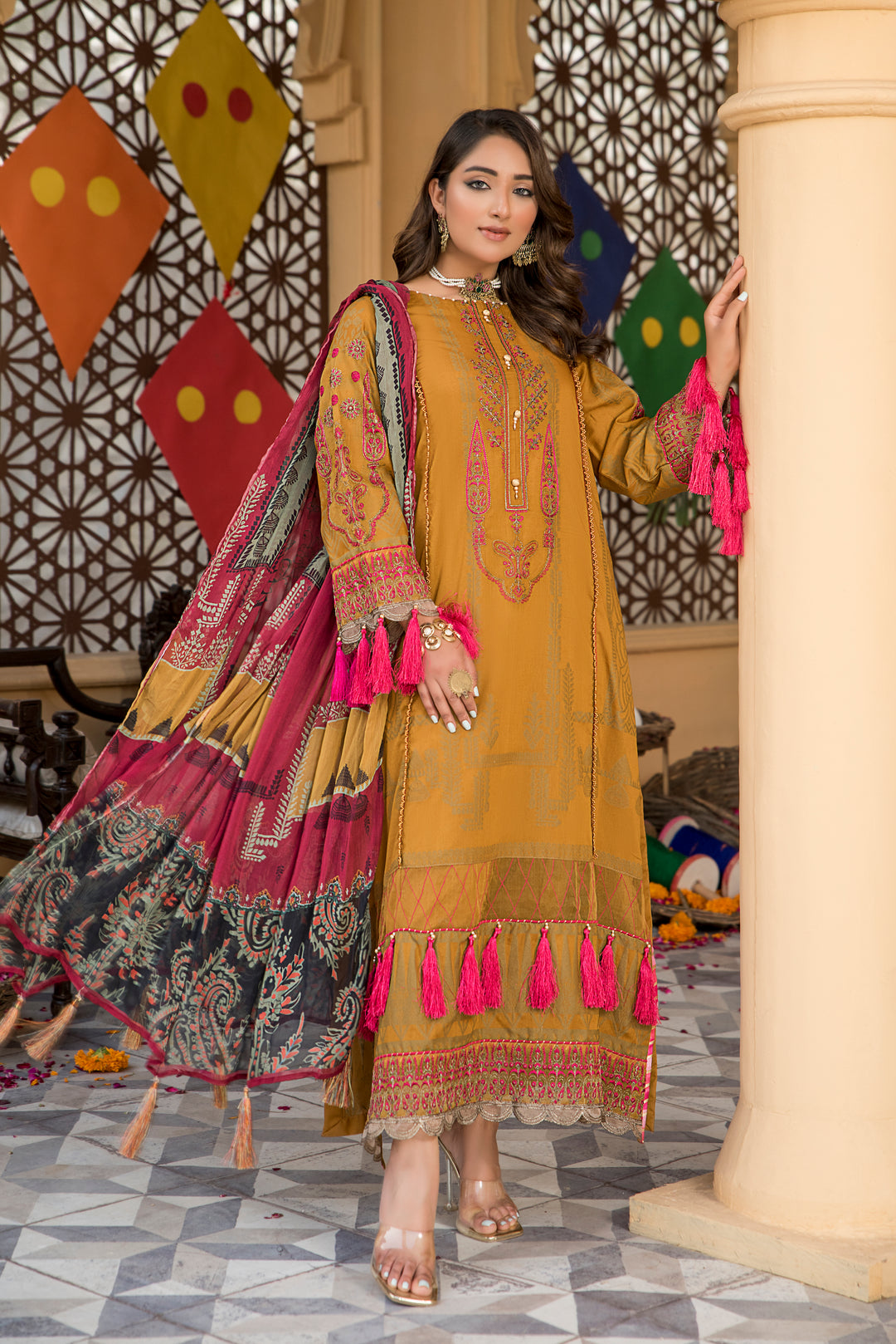 PARWAZ E JUNOON COLLECTION / 3PC / EMBROIDERED LAWN WITH CHIFFON ...
